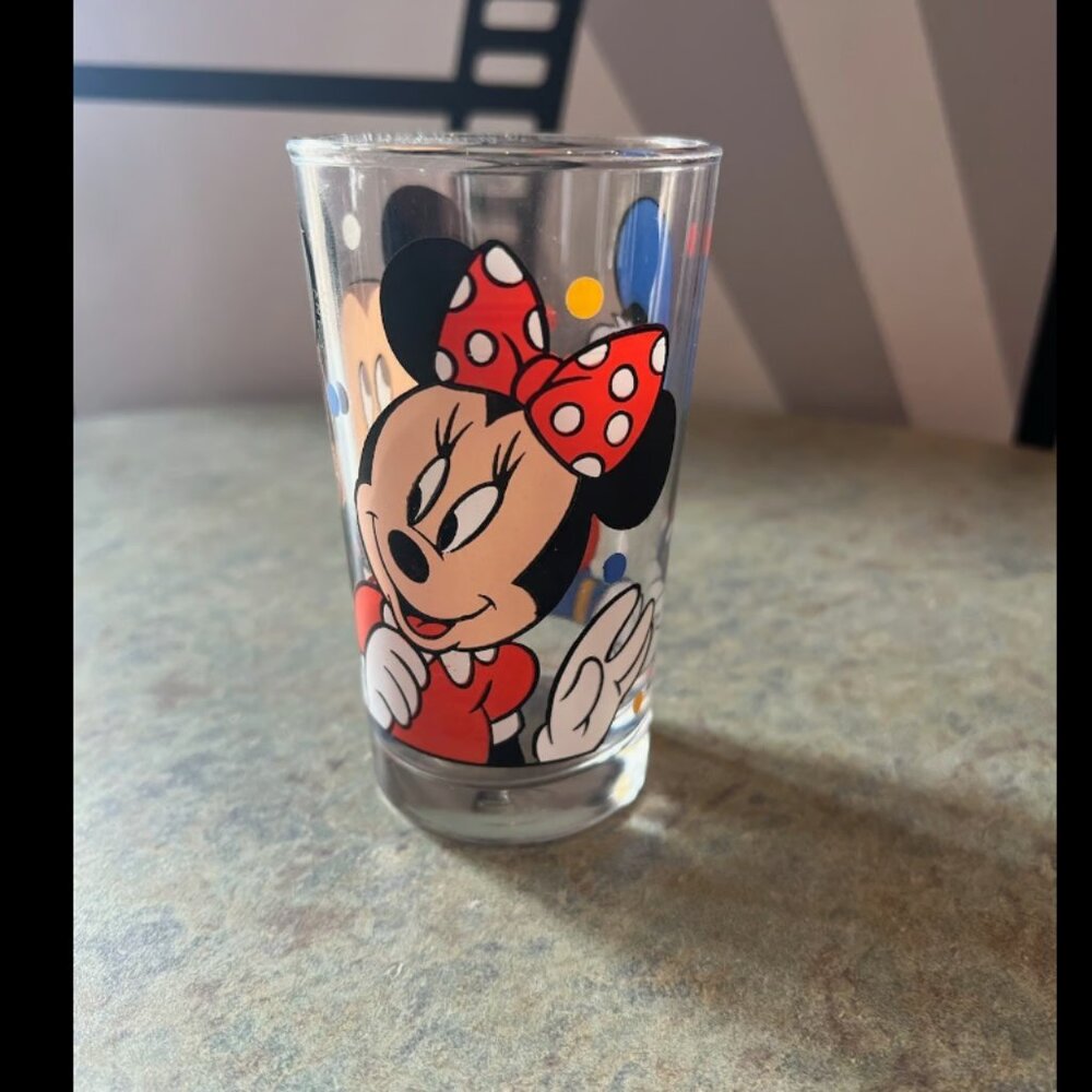 Vintage Anchor Hocking Walt Disney Co. Mickey, Minnie & Donald Duck Glass 5.5"